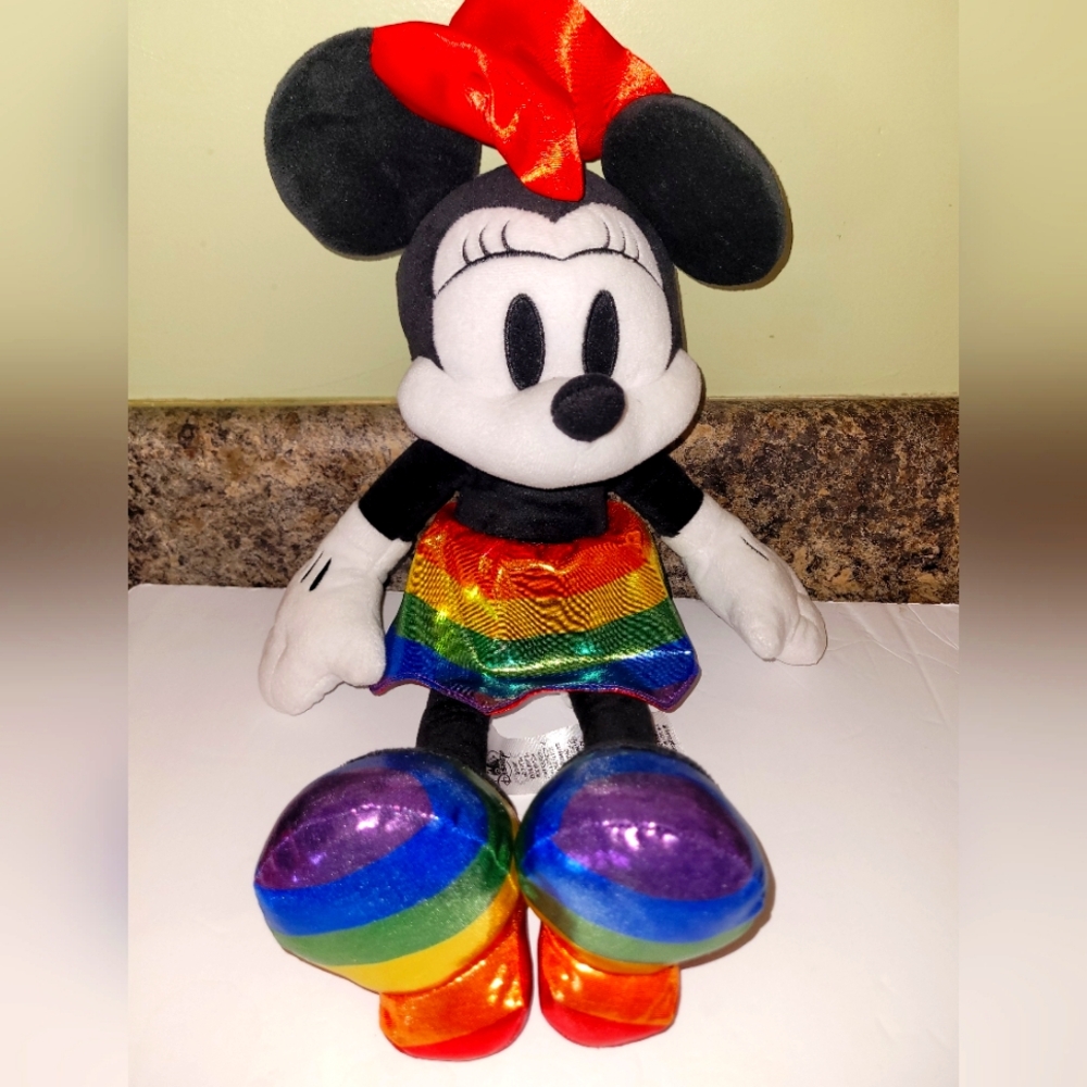 🌈Disney Pride Metallic Rainbow Minnie Mouse Collectible Plush Toy